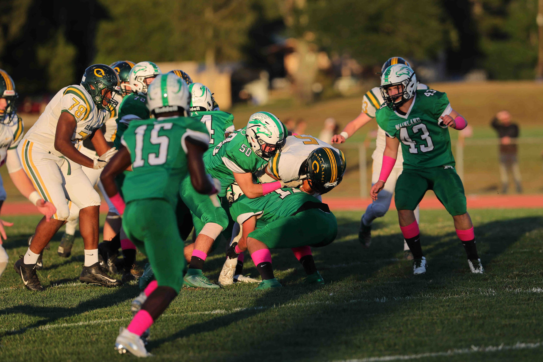 Mainland vs Clearview Football